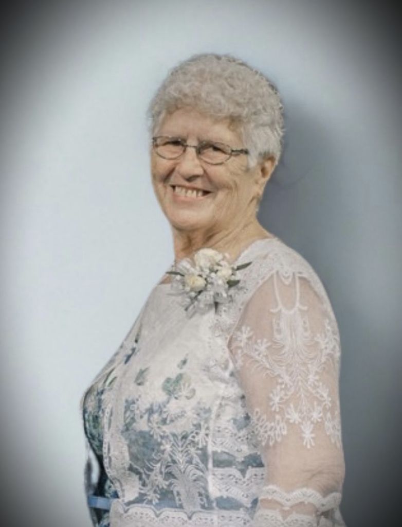 Arazella Lyster Profile Photo
