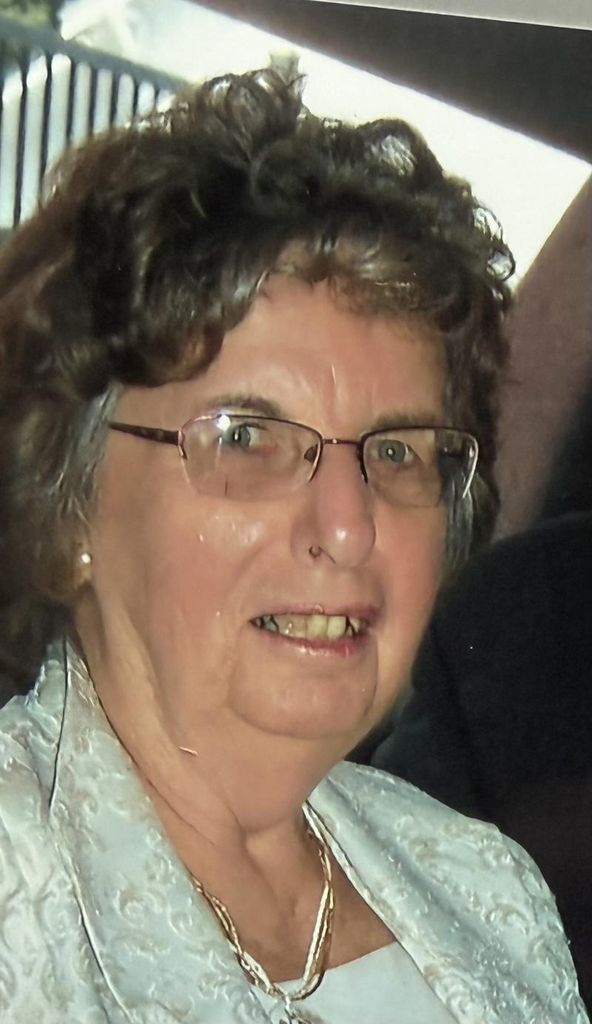 Carolyn Nichols Albrecht Profile Photo