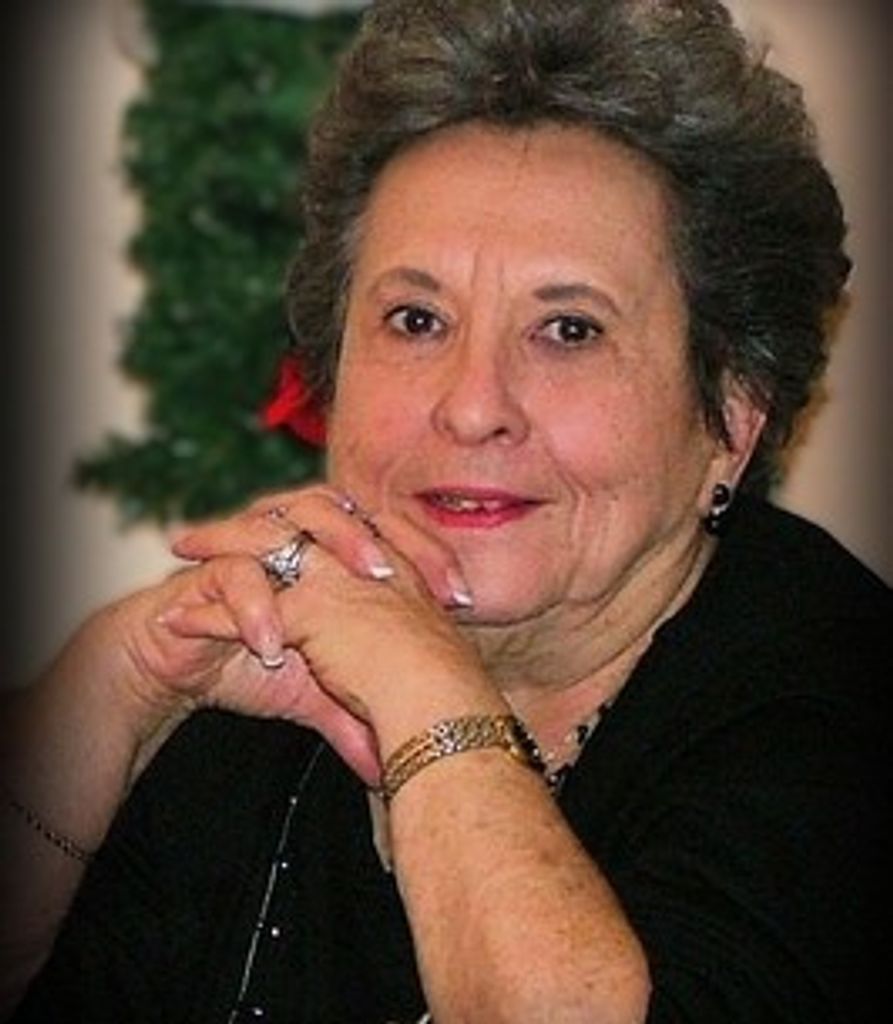 Louise Carielli Profile Photo