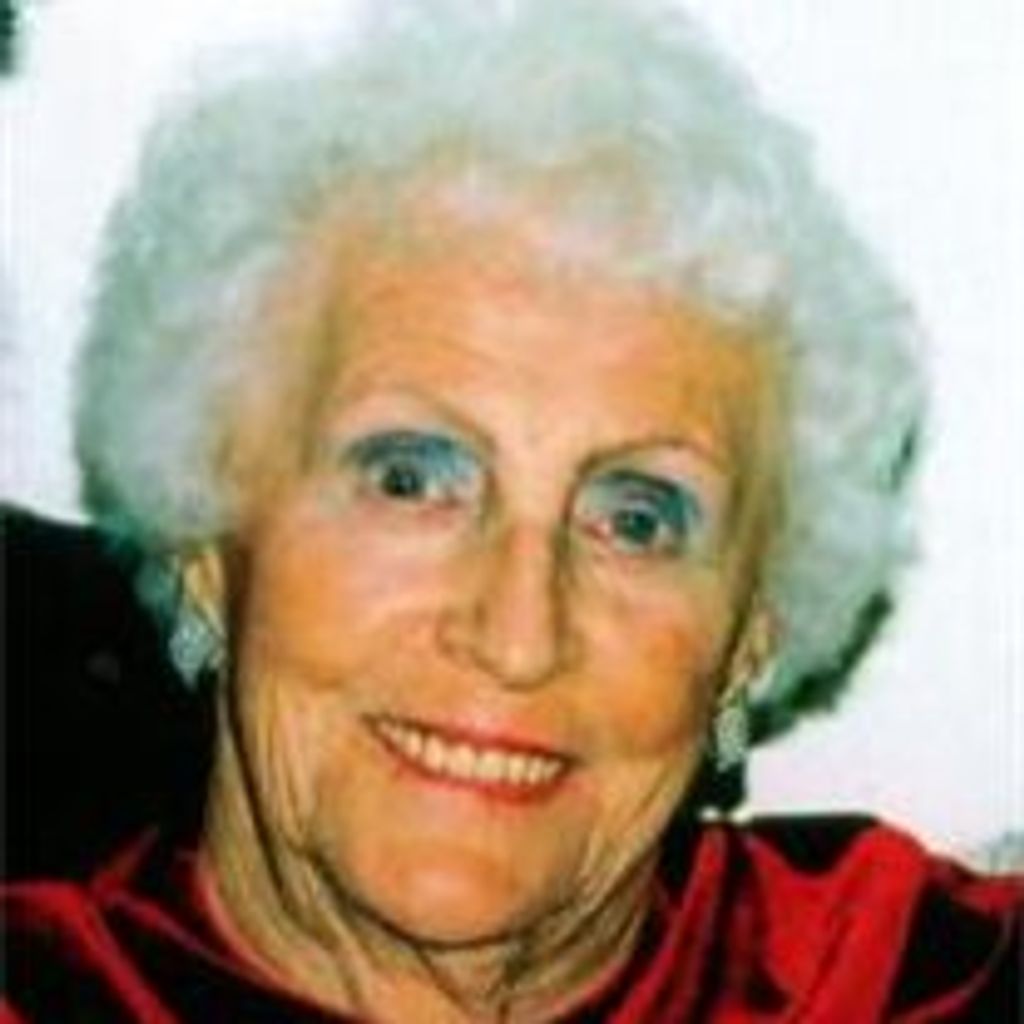 Julia Wade Lay