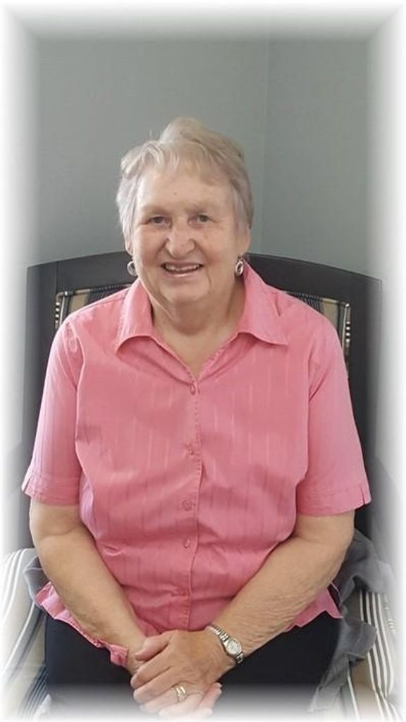 Annie Melvie Manuel Profile Photo