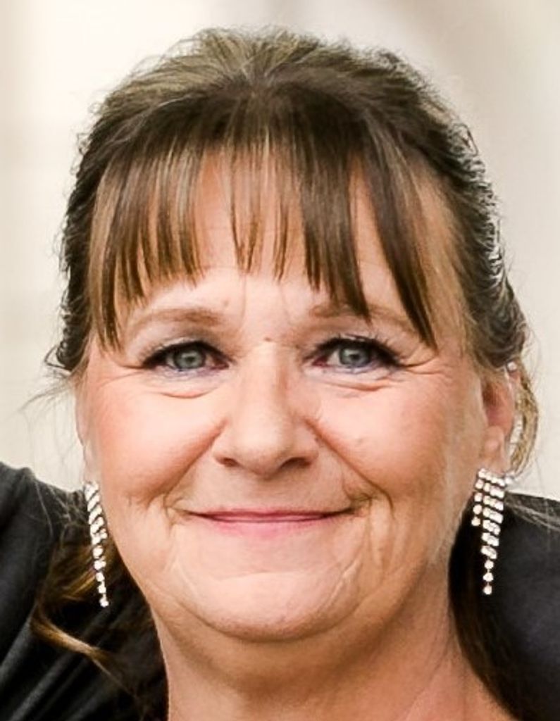Jacqueline "Jacki" (Delligan)  Olejnik