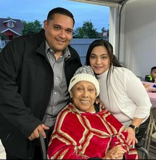 Maria Guadalupe Zumaya photo gallery thumbnail 51 of 260
