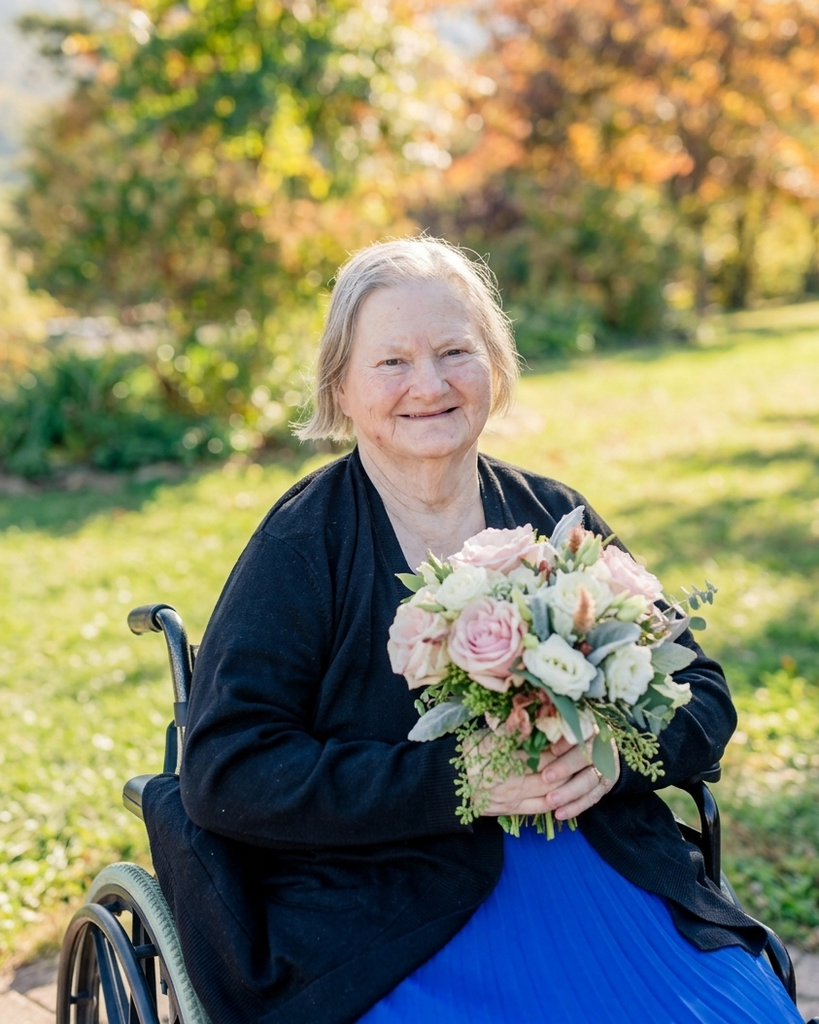 Annie Marie "PeeWee" Mays
