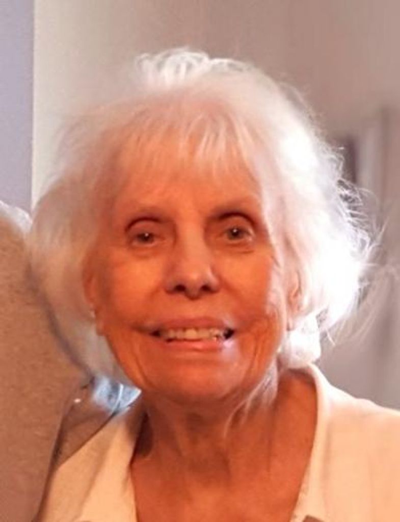 Beverly Joyce Spanie Profile Photo