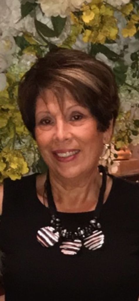 Pina "Tina" Licini Profile Photo