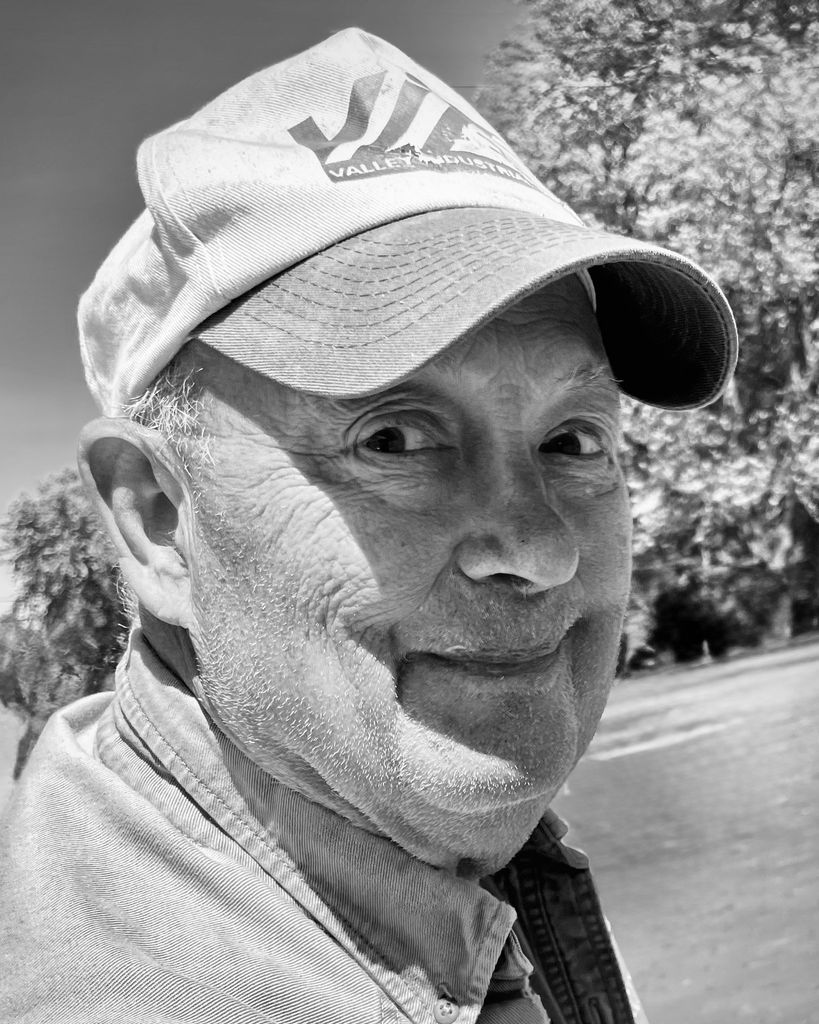 Michael Standohar Profile Photo