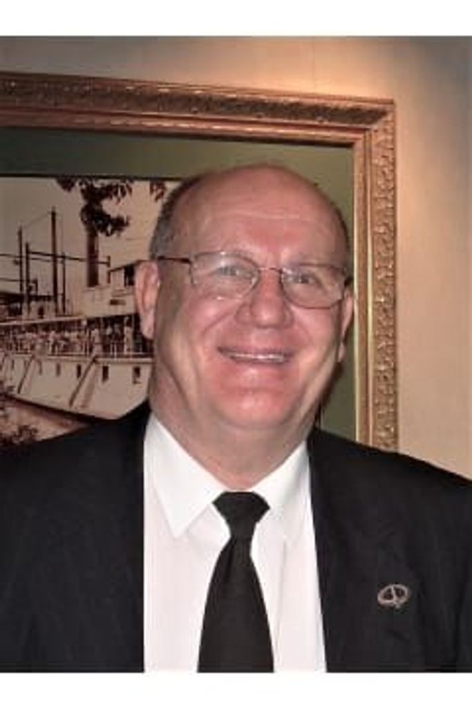 Ian David Sampson Profile Photo