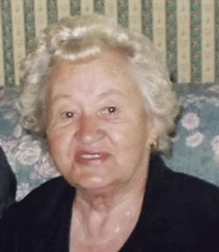 Elizabeth Wade Profile Photo