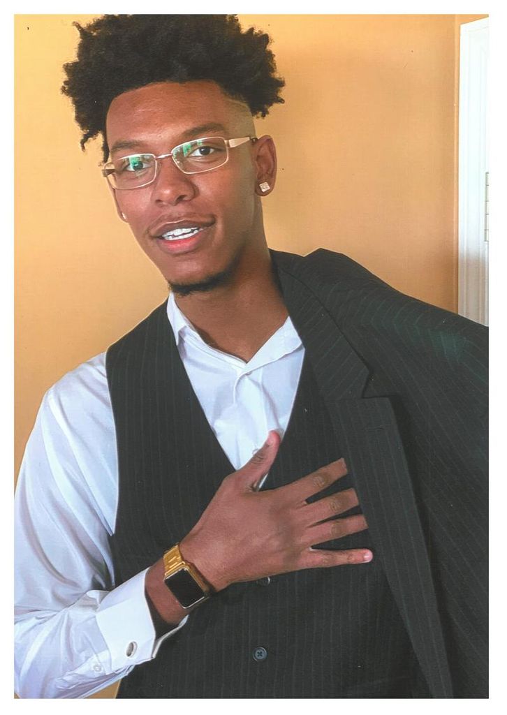 Vincent Ismuel Holmes Jr.