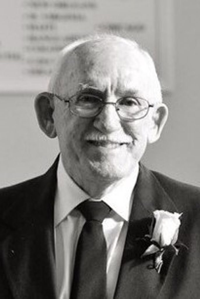 Mr. Dallas Edward Manis