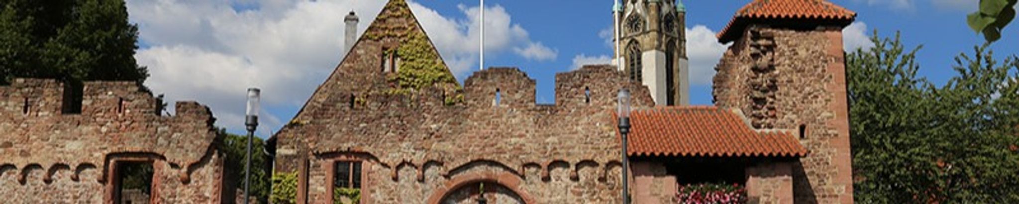 Cover for Elfriede Anna Englehart's Obituary