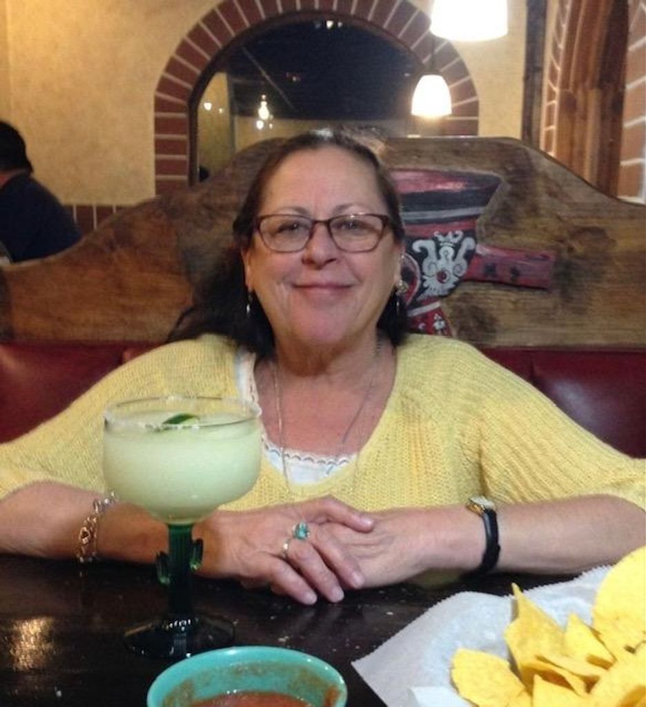 Peggy L Leonhart