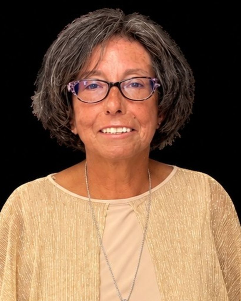 Christina Elizabeth Valles Profile Photo