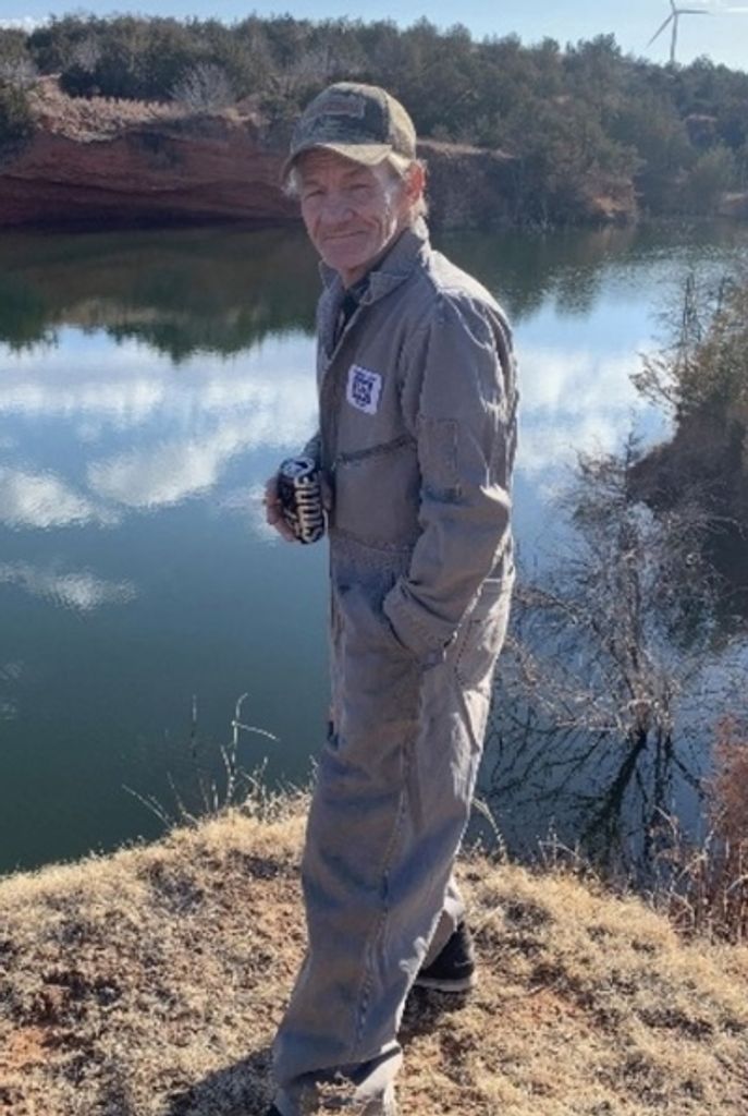 Troy Lee White Profile Photo