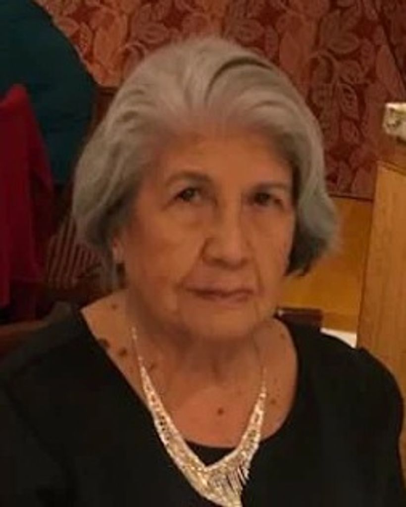 Maria Reyna Profile Photo