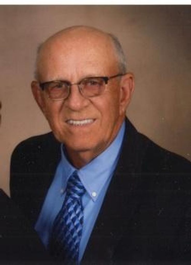 Eugene Tomash