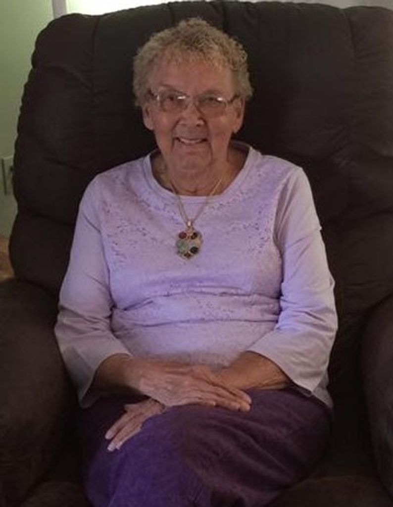 Betty (Ahola)  Hakala