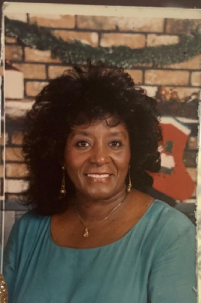 Shirley Carpenter Profile Photo