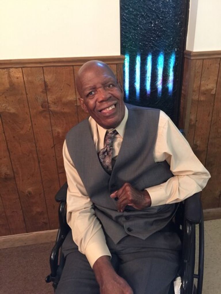 Tommy "Bill" Bennett Jr. Profile Photo