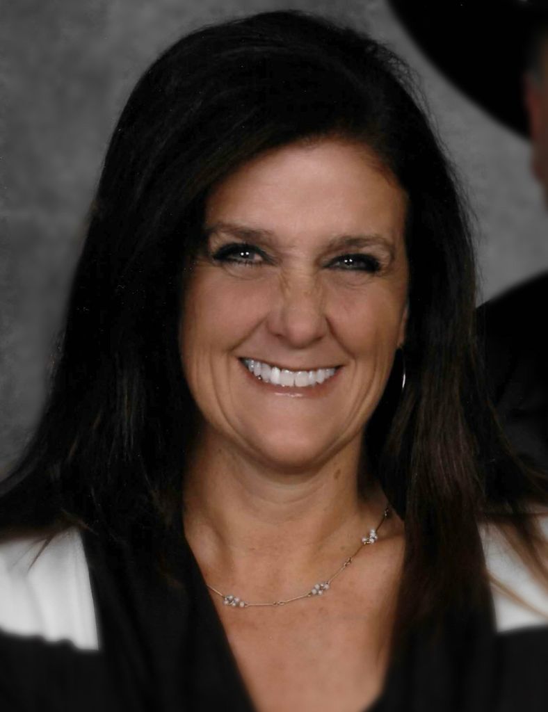 Carilynn (Paskett) Fitzwater Profile Photo