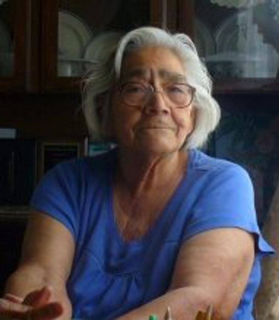Modesta Flores (Estrada)