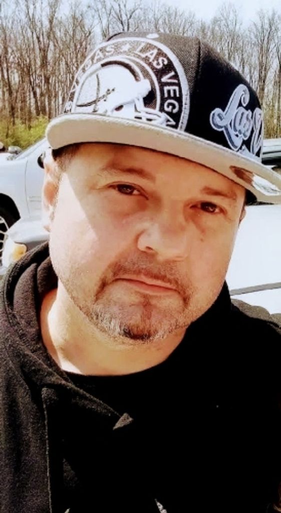 Adam Robert Satterfield Profile Photo