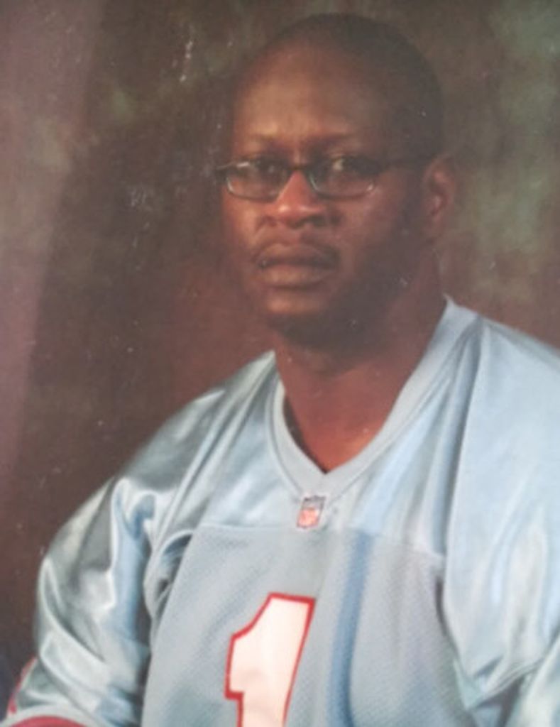 Bruce Earl Minnifield Profile Photo