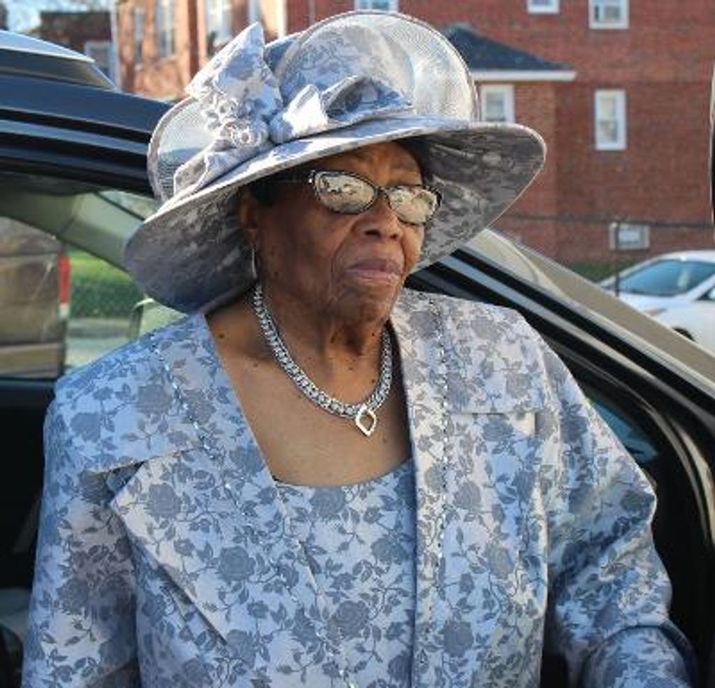Virginia D. Robertson Profile Photo