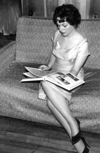 Rose D'Amico photo gallery thumbnail 18 of 96