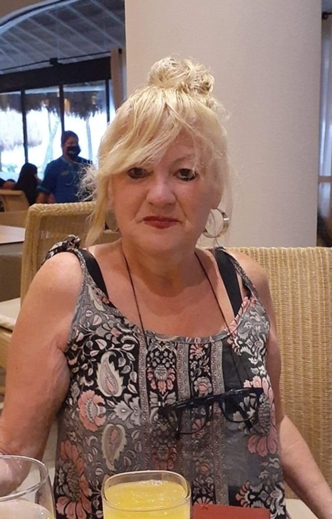 Denise Wallace Profile Photo
