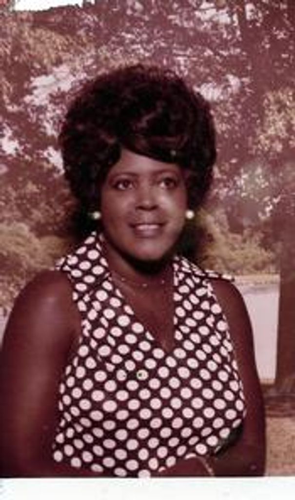 Dawn Deloris Douglas Profile Photo