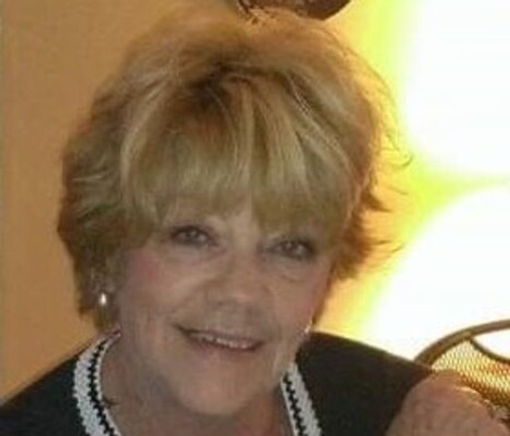 Linda Cook Profile Photo