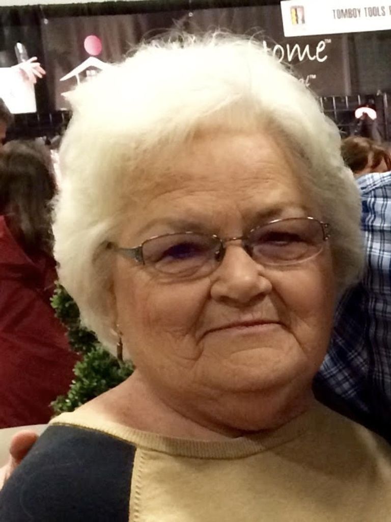 Linda Sauls Williams