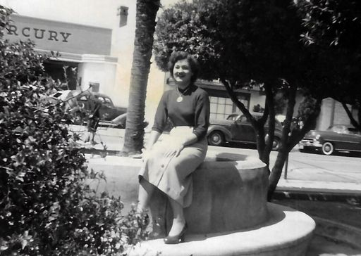 Pauline Dalton photo gallery thumbnail 10 of 72
