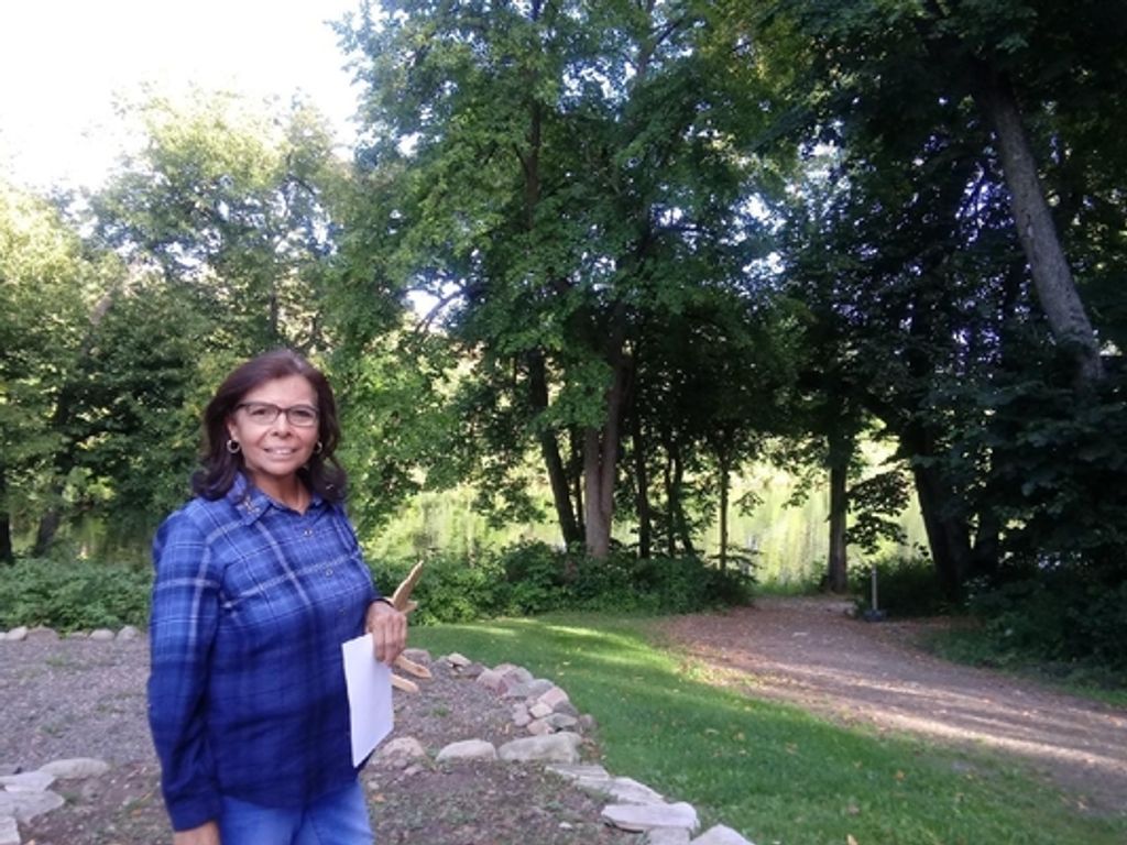 Delia Hillock Profile Photo