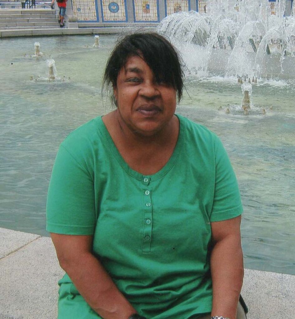 Nadine Hudson Profile Photo