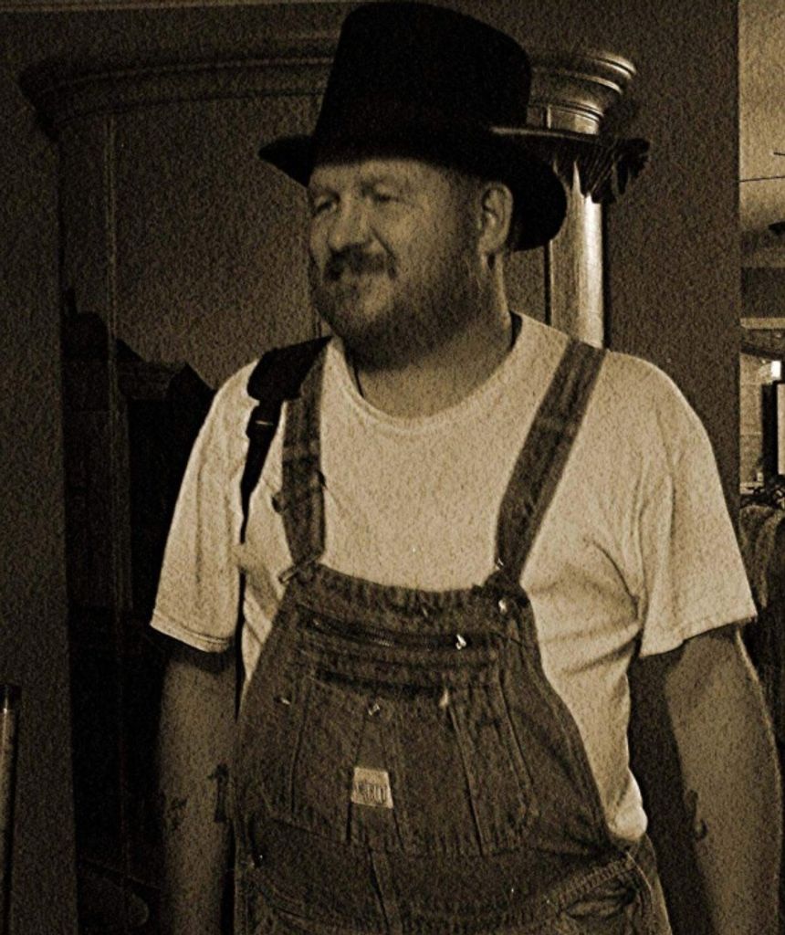 Johnnie Oslen Hales