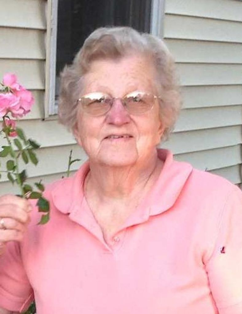 Shirley Lee (Delong)  Maat