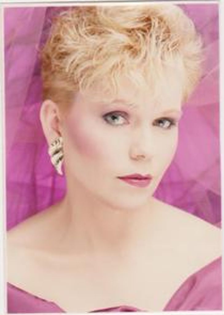 Henri Lisa Hamilton