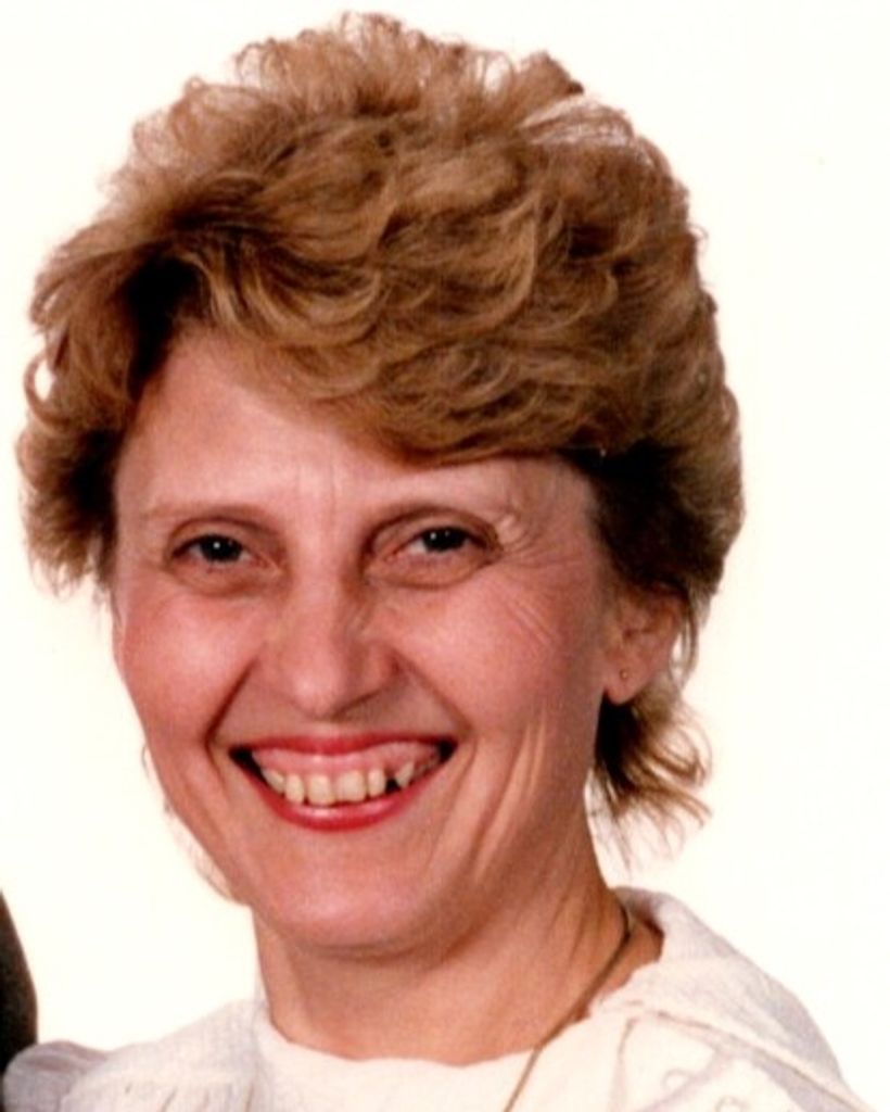 Erika Hellerstedt Profile Photo