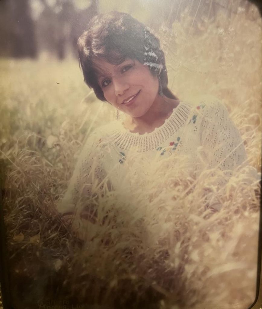 Debra Acosta Profile Photo