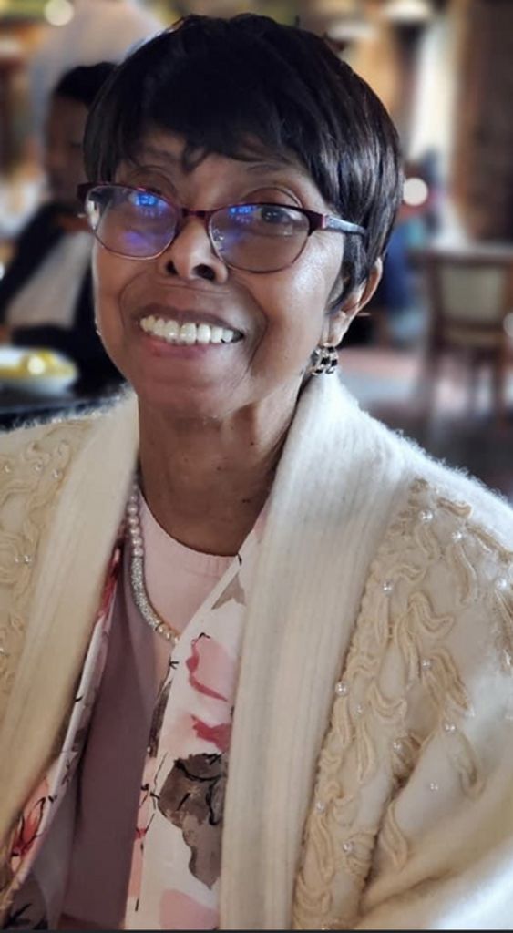 Oneda Yvonne Collins