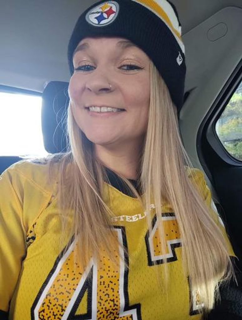 Emily Alice Evans Profile Photo
