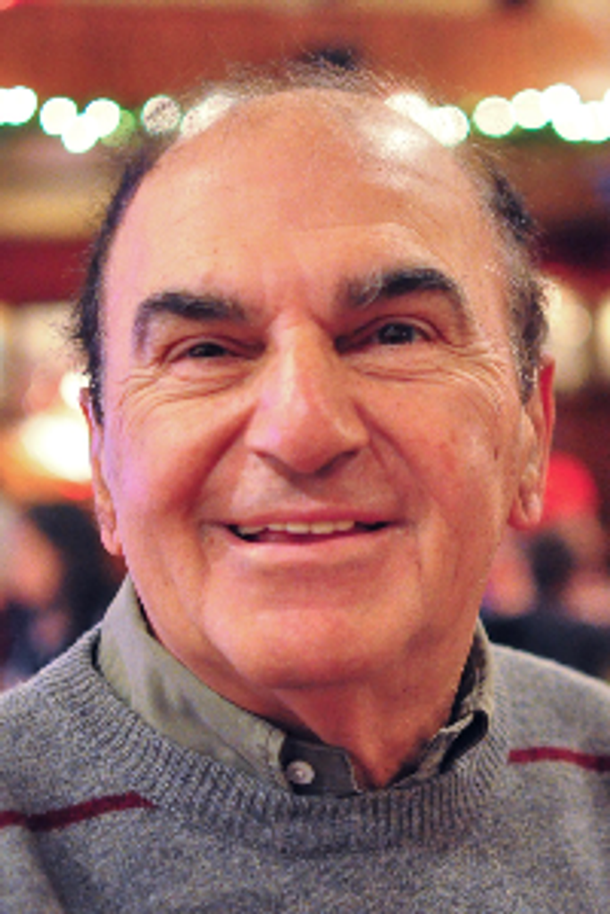 Kenneth J. Dilanian Profile Photo