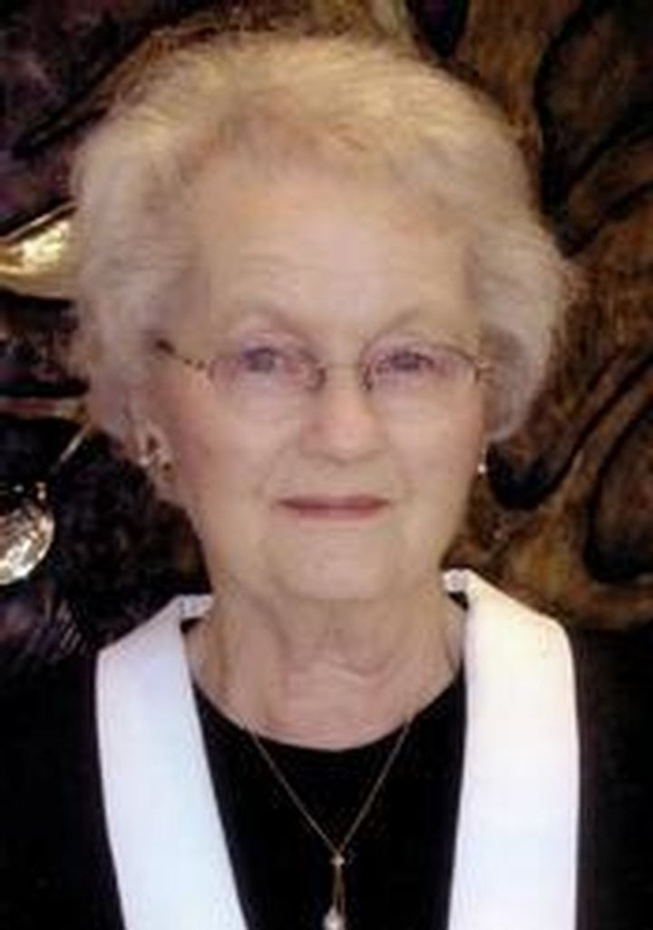 Molly Peif