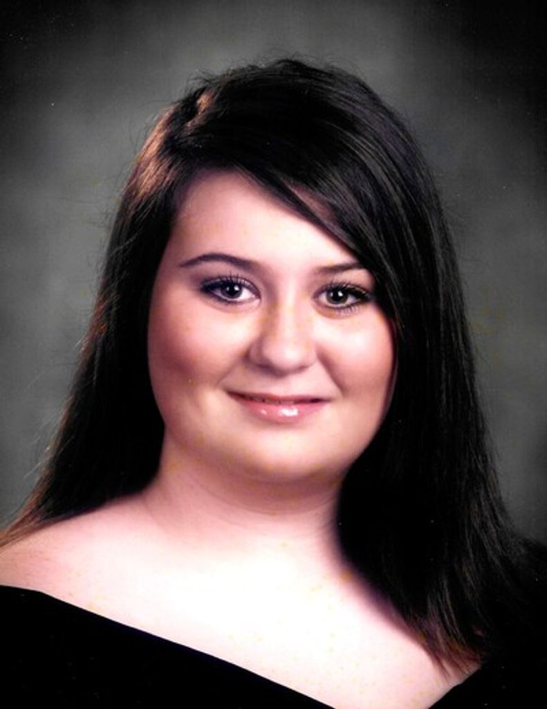 Holli Amberlyn Norris Profile Photo