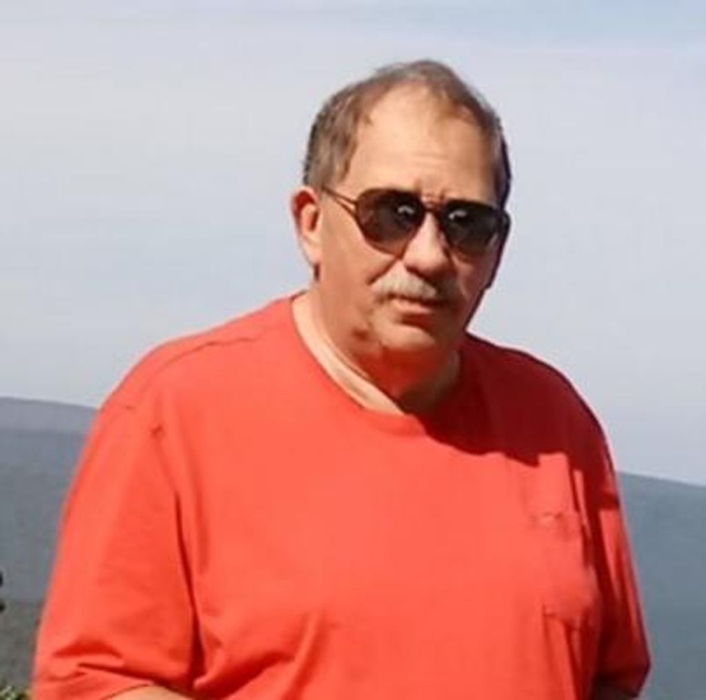 Robert "Bob" L. Webb Profile Photo