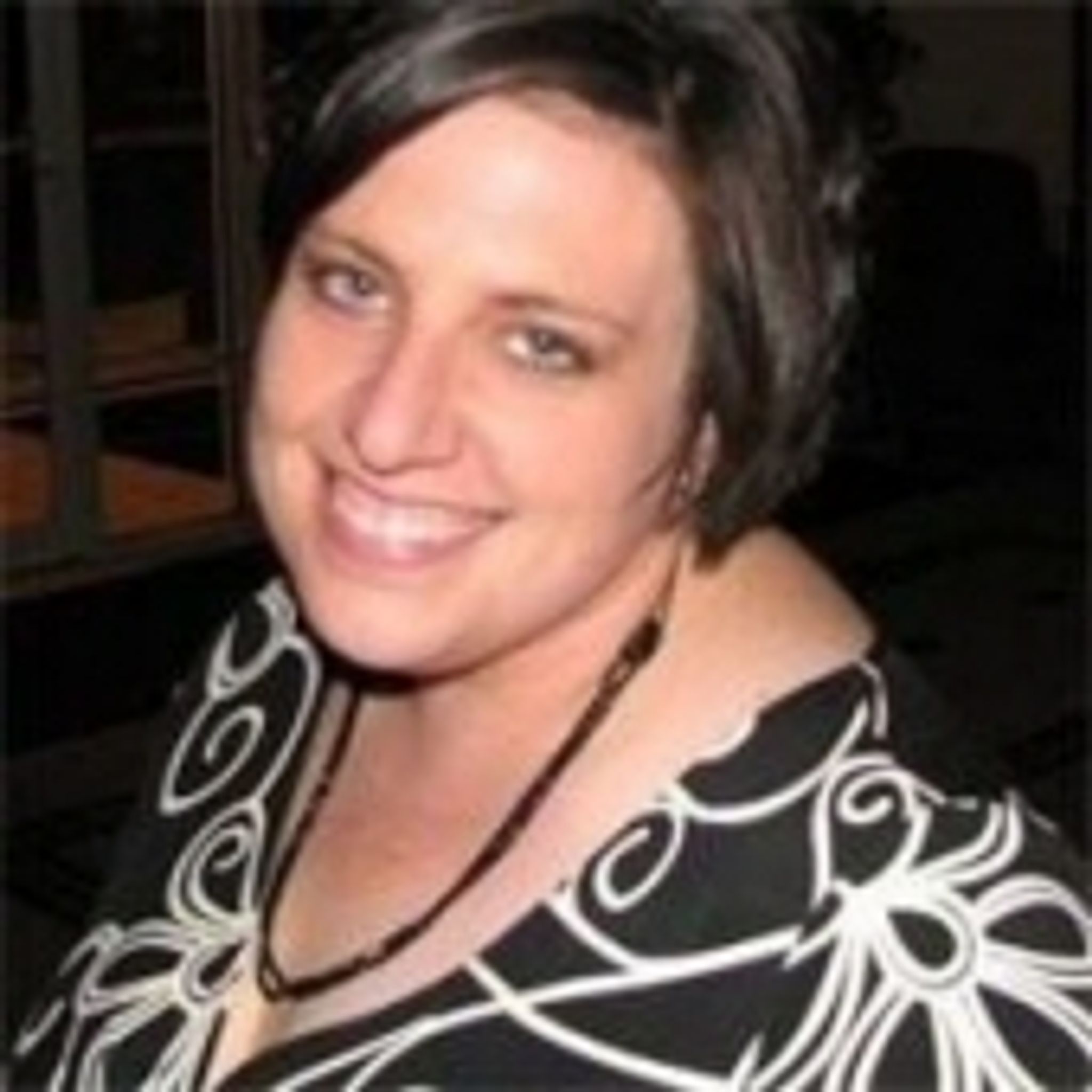 Melissa Hehn photo gallery image 1 of 1