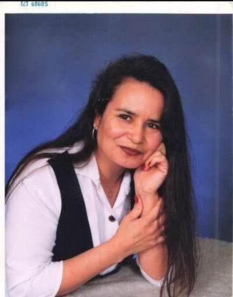 Lucia Guel Profile Photo